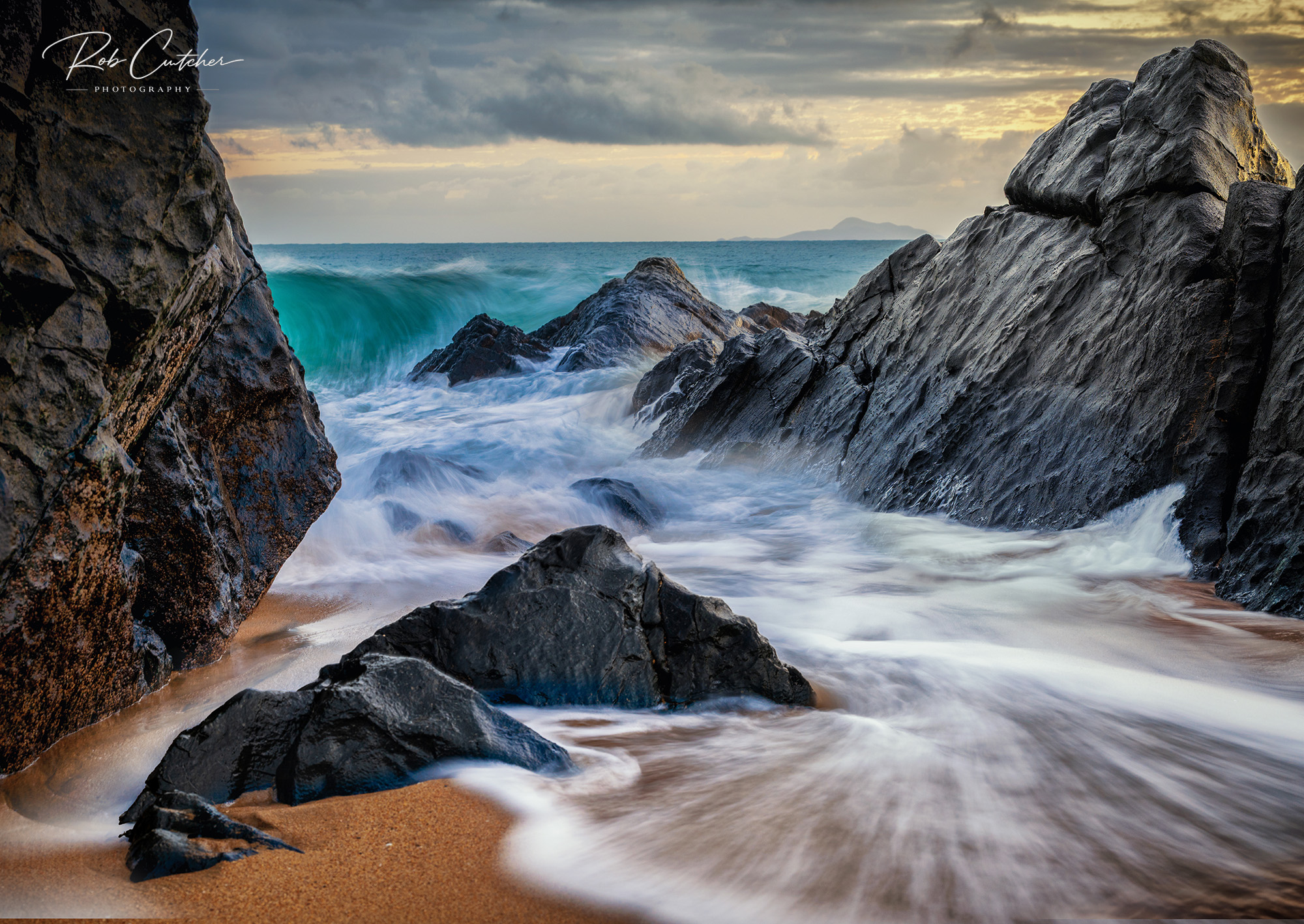 Between the Rocks